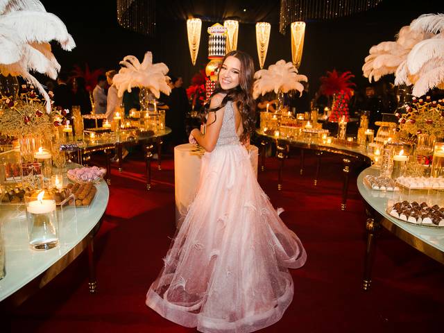 15 ANOS ( DEBUTANTE) de Maria Laura Alabarce 15 anos