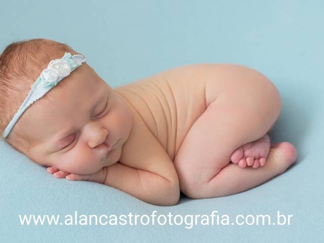 NEWBORN de ENSAIO NEWBORN JÚLIA -NITERÓI -RJ