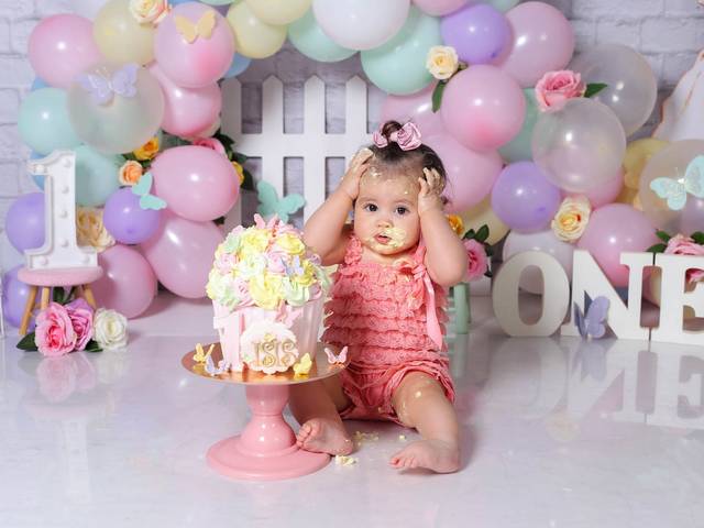 Ensaio smash the cake de Fotografia Smash the Cake Jardim da Isis em Maringá