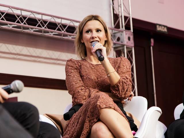 Corporativo de Desfile Rommanel nova coleção 2017 - com Mônica Salgado