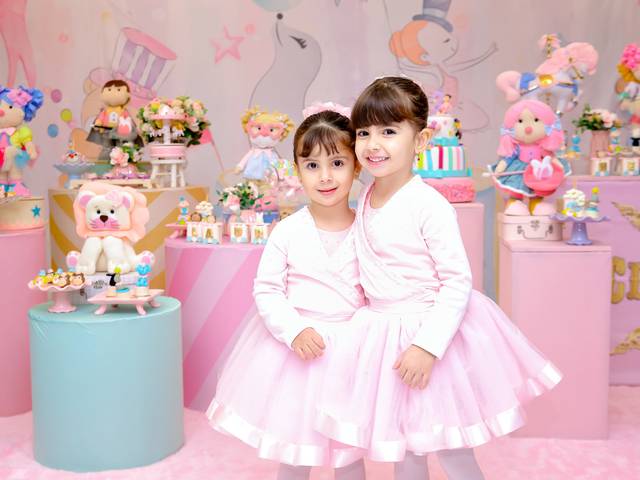 Aniversário de Laura e Helena