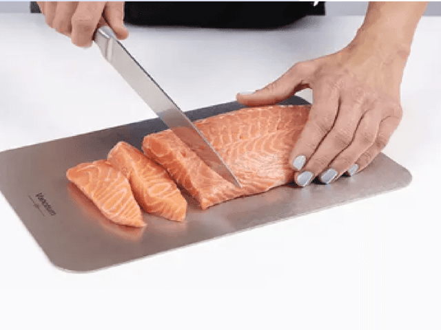 Vanotium Cutting Board of Vanotium Cutting Board Can I use the same board for meat and vegetables?