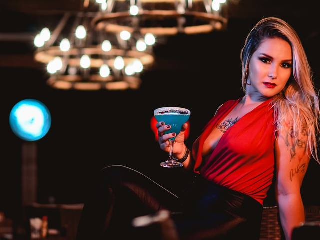 Feminino de Cores e Luzes