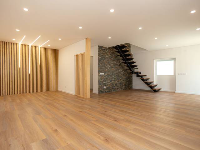 Moradias de Moradia em Coimbra 