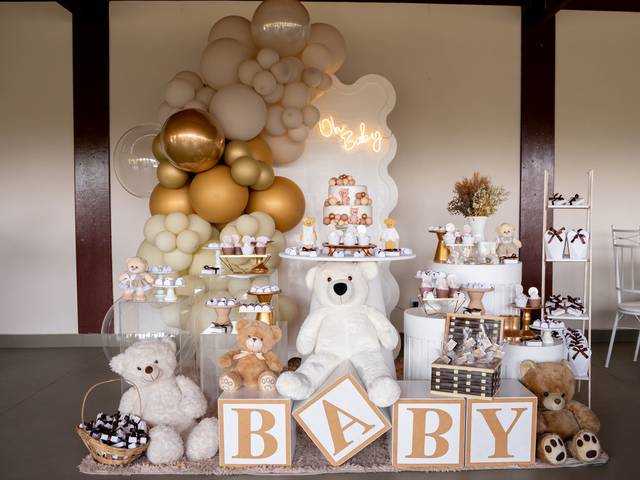 CHÁ REVELAÇÃO de CHÁ REVELAÇÃO AGATHA OU HEITOR