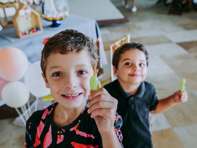 Festa Infantil de 7 Lior & 4 Benjamin . Festa Infantil Tema Olimpíadas . Fotografia de Família