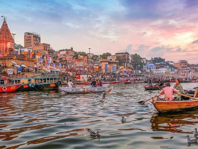 Tour Operator  of Varanasi Tourism Guide: Things To Do In Varanasi & Best Places to Stay in Varanasi