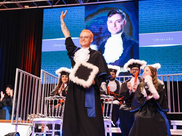 Formaturas de Colação e Recepção de Formatura | Daniel