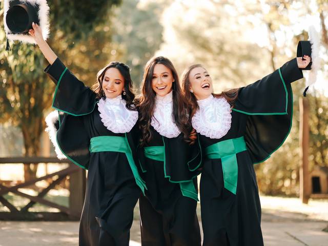 Formaturas de Isadora, Gabriela e Giovana - Ensaio de Formatura