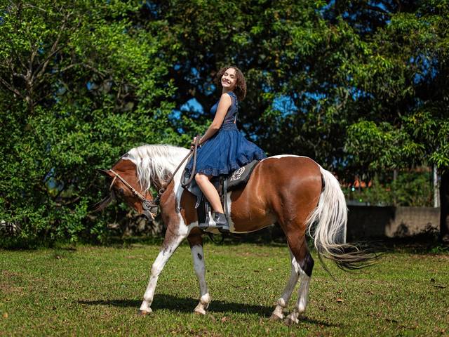 Ensaio Debut de Yasmin Godinho