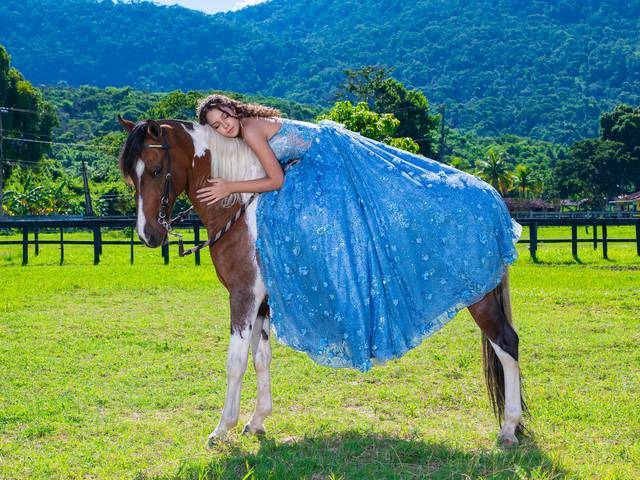 Ensaio Debut de Emanuelle Pontes - Ensaio a Cavalo