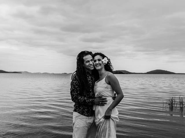 Casal de Ensaio Pré Wedding Bia e Celio