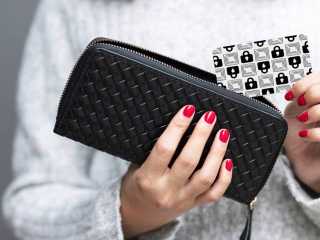 RFID of Wallet Defender Reviews: 19,263+ Customer Ratings (Pros, Cons & Cost)