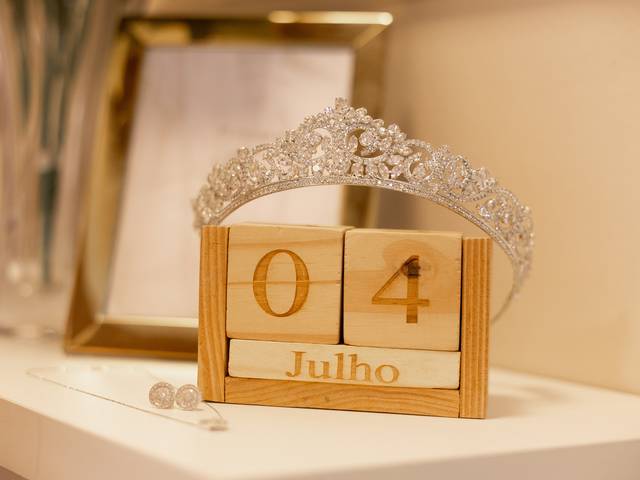 Festa dos Quinze de Livia Raupp