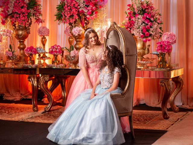 Festa dos Quinze de Laryssa e Lauana 