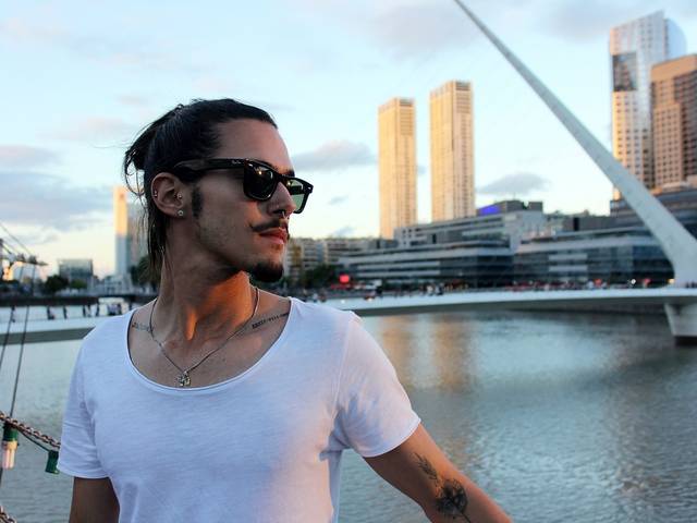 Ensaio Masculino de Leonardo Zancanella