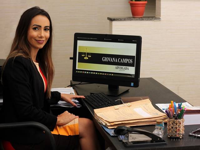 Fotografia Empresarial de Advogada Dra. Giovana Campos