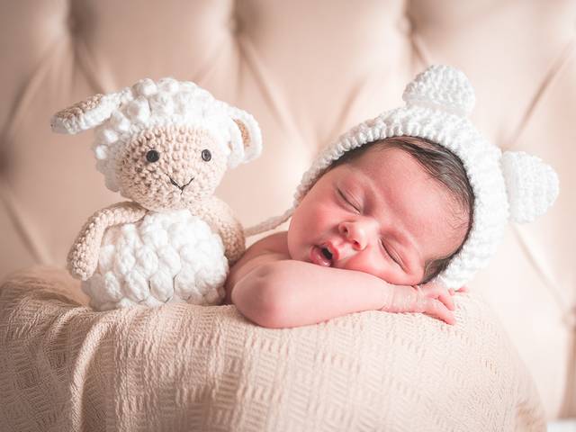 NEWBORN de SOFIA - O Nascimento de um bebê é sem sombra de dúvida o momento mais importante da vida dos Pais e de toda a família.