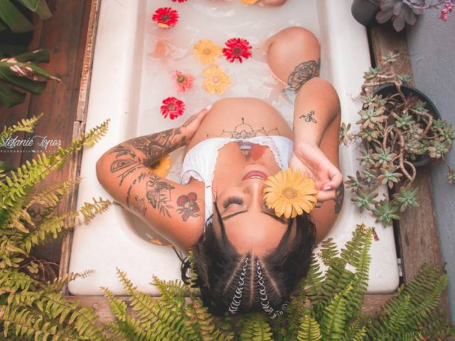 GESTANTE de Vivencie intensamente essa fase tão marcante na sua vida / Beatriz á espera de Heitor.