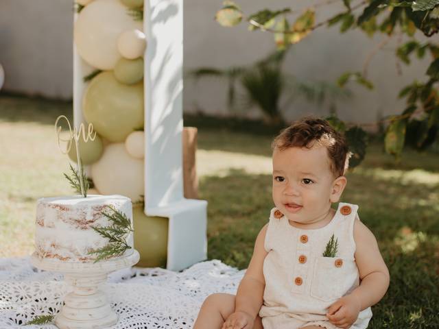 Ensaio 1 Ano de Smash the Cake Guilherme - Fundo Encantado (Externo do Estúdio)