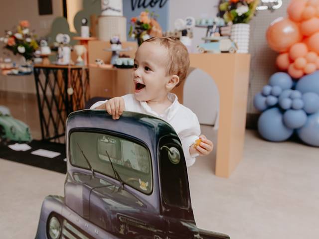 Aniversário de Aniversário Vitor 2 Anos