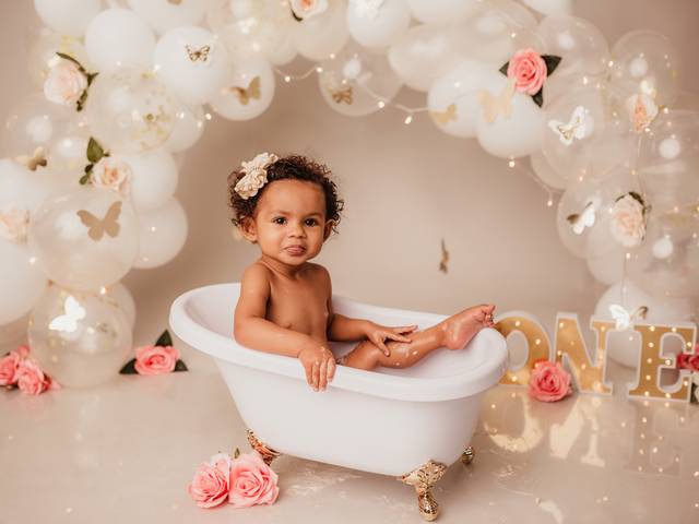 Ensaio 1 Ano de Ensaio 1 Ano Alice - Smash the Cake