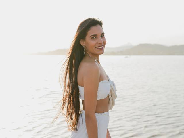 Ensaios Femininos de Ensaio Lais