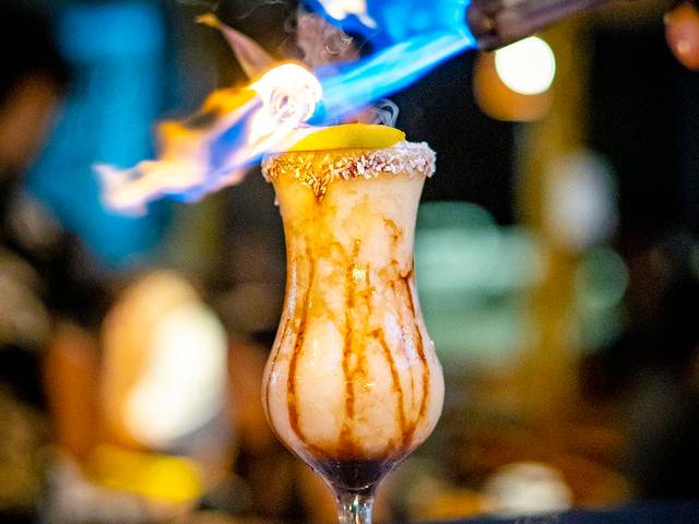 Bares de 2022-10-20 On The Beach