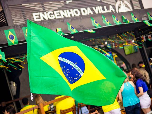 Bares de 2022-11-28 Brasil 1 x 0 Suica @ Engenho da Villa