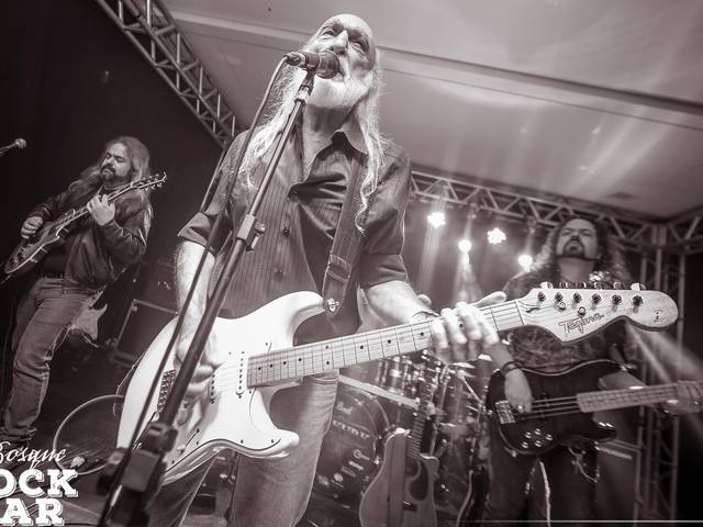 Shows de Bosque Rock Bar com Mr. Kurk