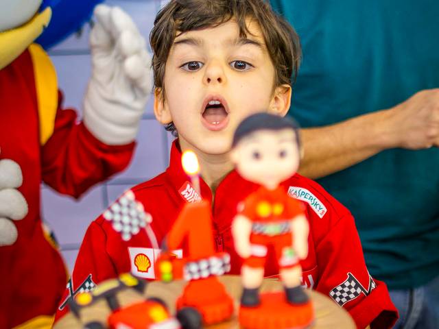 Aniversários de 2025-10-11 Guilherme 4 Anos