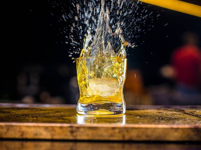 Gastronomia de 2025-11-19 Sunset Rooftop