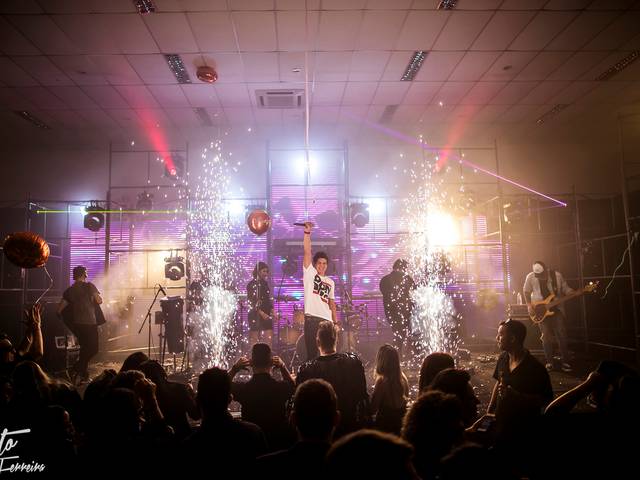 Formaturas de Guto Ferreira @ Ticomia Formaturas 25 Anos