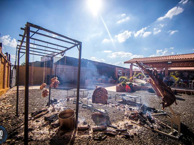 Eventos Gastronomicos de Curso de Churrasco de Fogo de Chão com Romulo Morente @ BBQ School BR