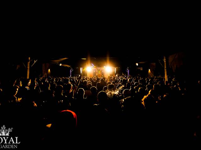 Baladas de Christmas 4 Friends @ Royal Garden