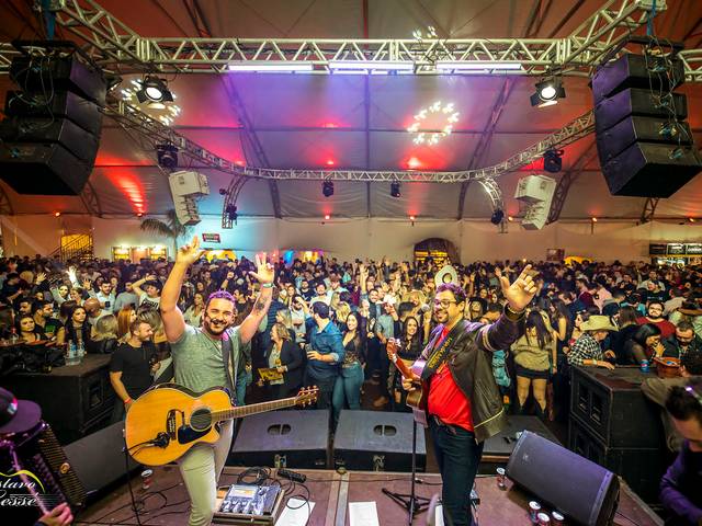 Shows de Gustavo & Gesse @ Festa do Peão de Piracicaba 2019