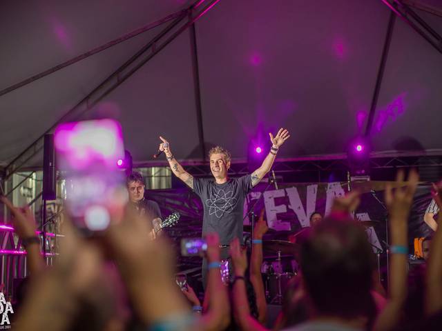 Baladas de Cevada Pura Summer Fest com Dinho Ouro Preto