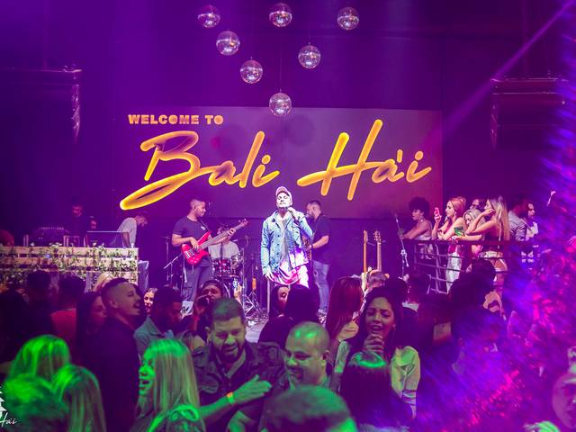 Baladas de Bali Hai (Inauguração)