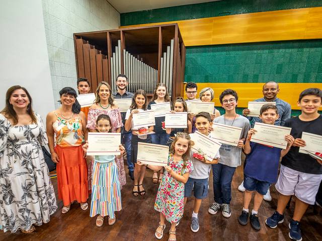 Shows de 2021-11-27 Recital de Música @ Criança e Musica por Cintya Soares