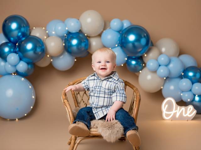 Cake Smash of Brody