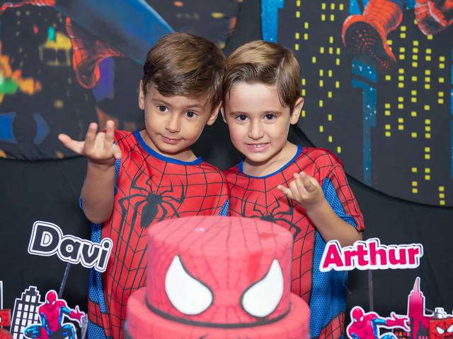 Aniversário Infantil de Arthur e Davi - 5 anos
