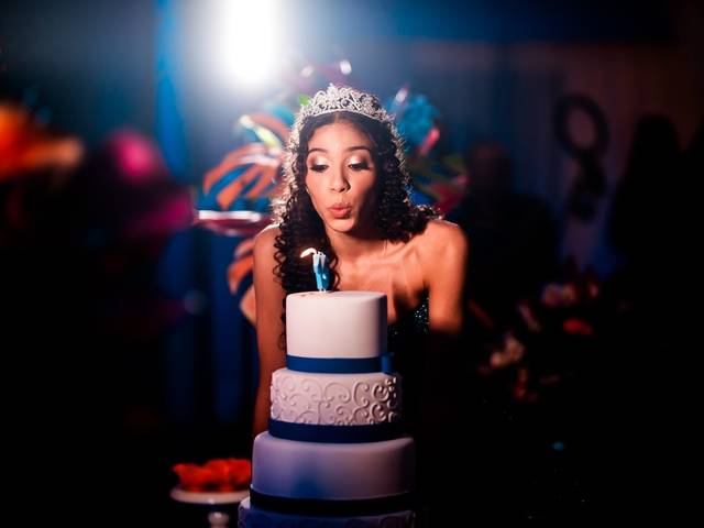 15 Anos de Lívia Maia