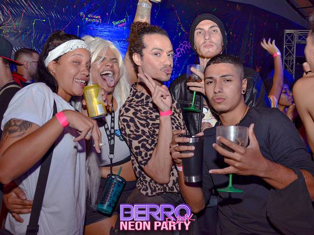 BERRO FUNK - NEON PARTY de BERRO FUNK - NEON PARTY