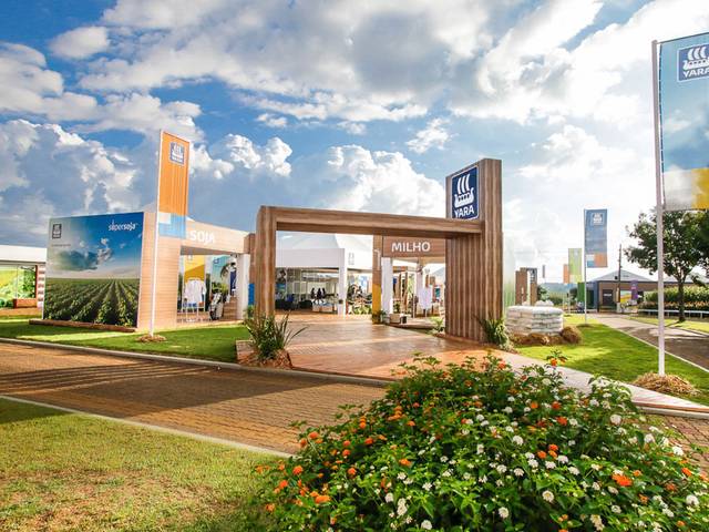 Eventos Corporativos de Estande YARA Expodireto