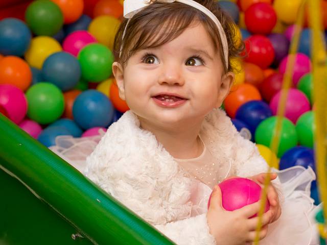 Aniversários de Laura Rosa 1 ano