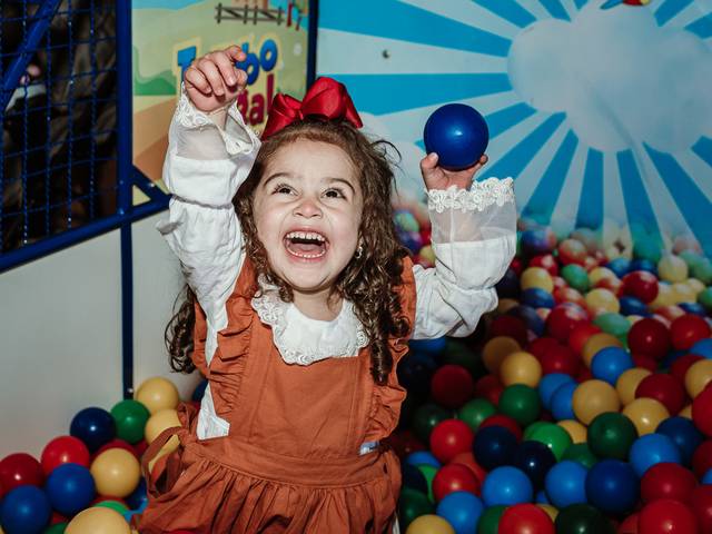 Aniversários de MAITÊ FAZ 3 ANOS