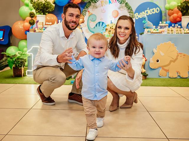 Aniversários de BENÍCIO - UM ANO DE ALEGRIAS - CELEBRANDO SEU PRIMEIRO ANIVERSÁRIO