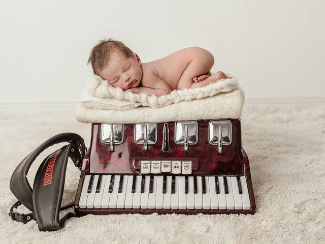 Newborn de JOSÉ ANTÔNIO