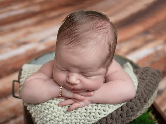 Newborn de Augusto Mongruel