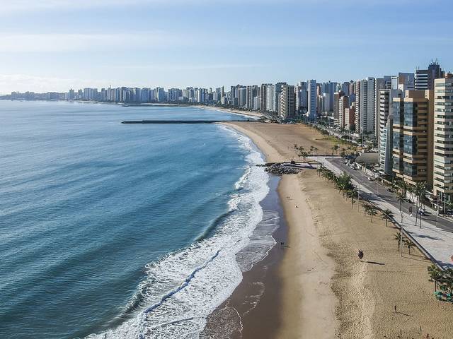 DRONE de Praia de Iracema e Beira Mar.